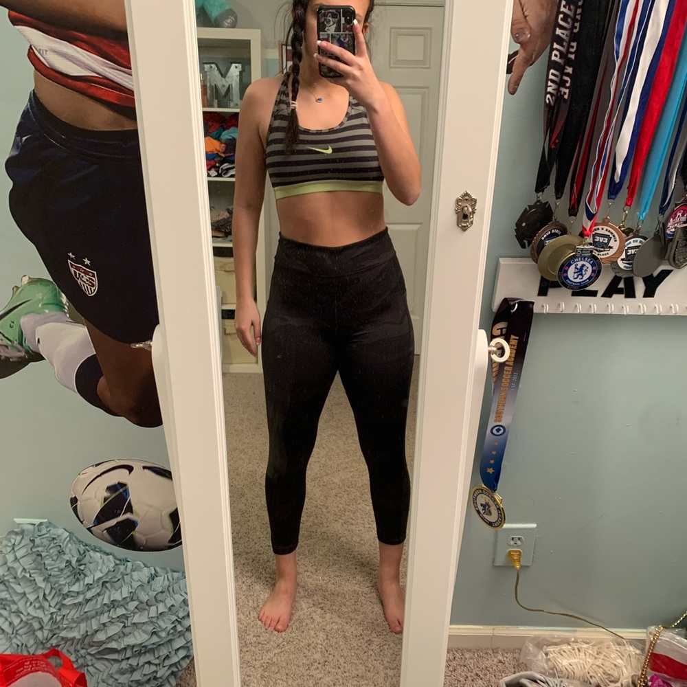 aeropostale camo leggings